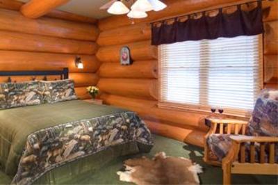 фото отеля Bear Mountain Bed And Breakfast Lodge