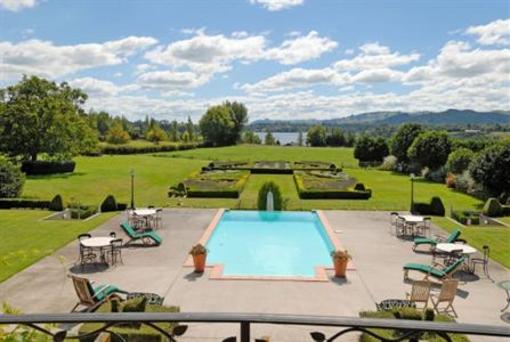 фото отеля Maungatautari Lodge