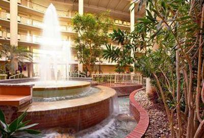 фото отеля Embassy Suites Hotel Parsippany NJ
