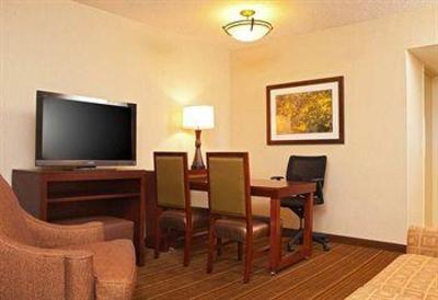 фото отеля Embassy Suites Hotel Parsippany NJ