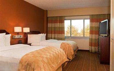 фото отеля Embassy Suites Hotel Parsippany NJ