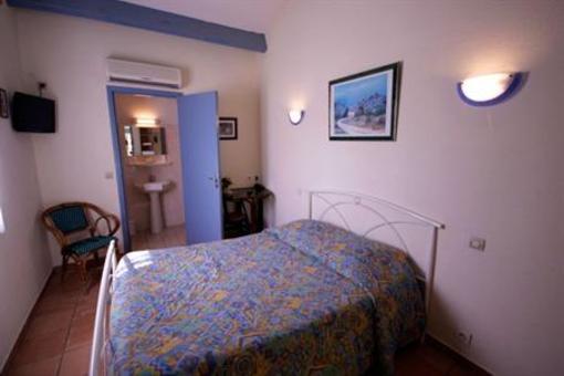 фото отеля Le Relais Des Lavandins