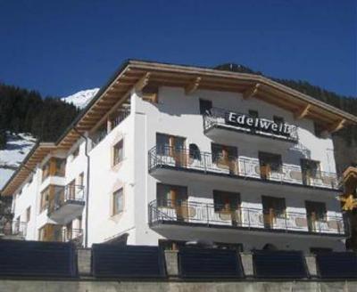 фото отеля Hotel Garni Edelweiss Ischgl
