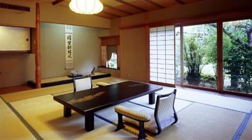 фото отеля Atami Sekitei Hotel
