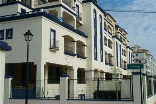 фото отеля Apartamentos El Faro Marina
