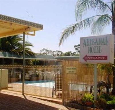 фото отеля Ardeanal Motel