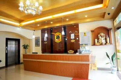 фото отеля Super 8 Hotel Nantong Ren Min Xi Lu