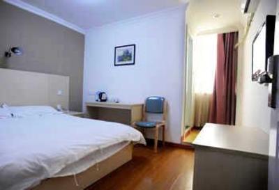фото отеля Super 8 Hotel Nantong Ren Min Xi Lu