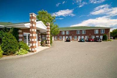 фото отеля Chez Marineau - Hotel des 10