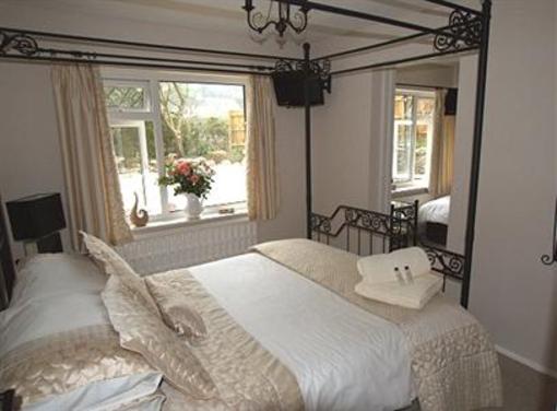 фото отеля The Timbers Bed & Breakfast Camerton