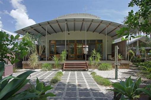фото отеля Akuna Beach House Byron Bay