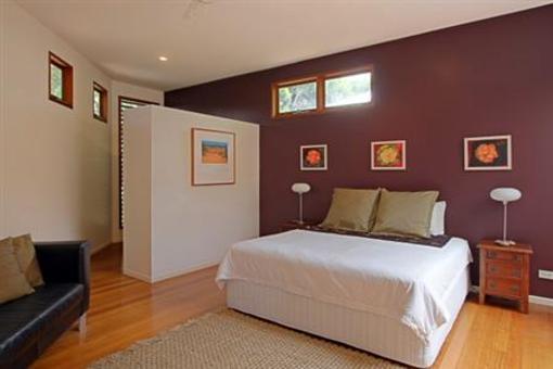 фото отеля Akuna Beach House Byron Bay