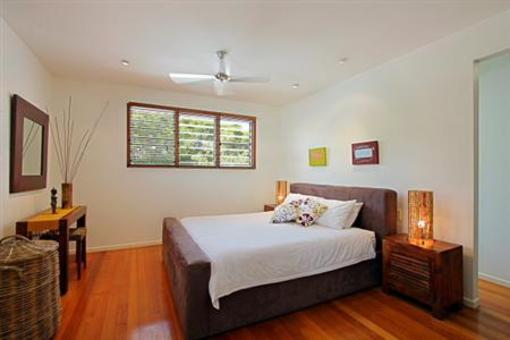 фото отеля Akuna Beach House Byron Bay