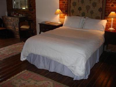 фото отеля The Granary Bed and Breakfast Brogborough