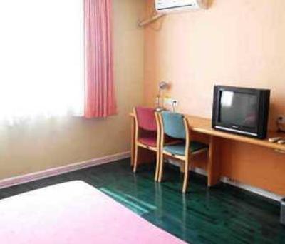 фото отеля Home Inn Wulin Square Yanan Road