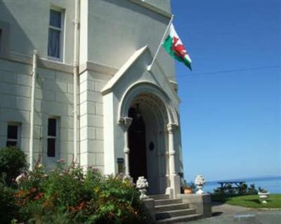 фото отеля Tyr Graig Castle Hotel Barmouth