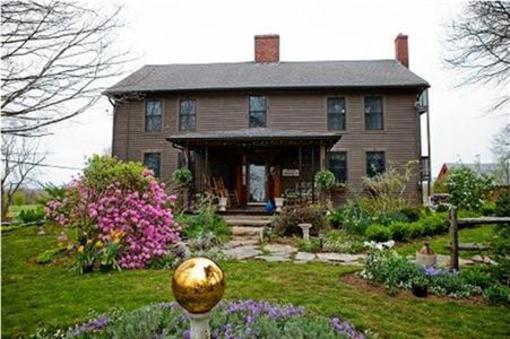 фото отеля Roseledge Country Inn