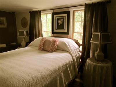 фото отеля Roseledge Country Inn