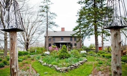 фото отеля Roseledge Country Inn