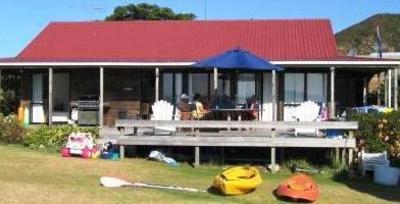 фото отеля Bay of Islands Beachfront - Tapeka Del Mar