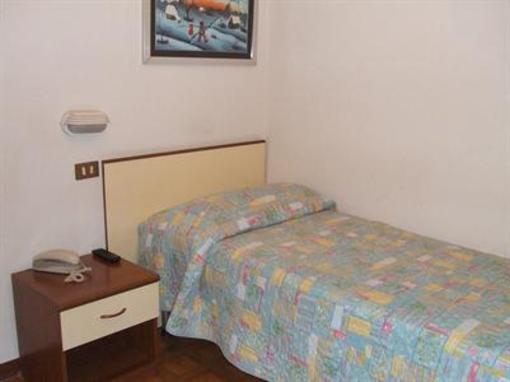 фото отеля Hotel Nuova Italia Montecatini Terme