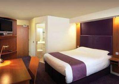 фото отеля Premier Inn East Derby