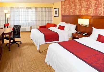 фото отеля Courtyard by Marriott Sioux Falls