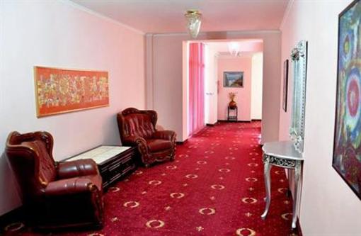 фото отеля Hotel Prishtina