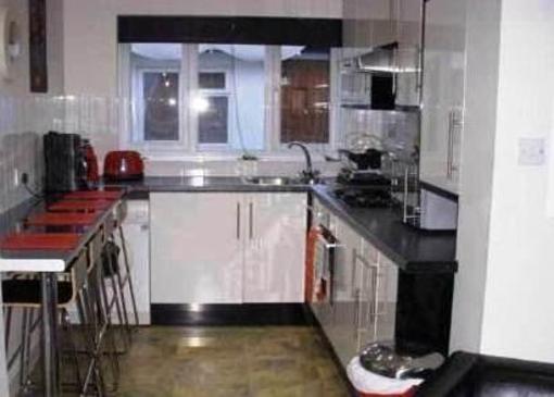 фото отеля Rosebery Avenue Guest House London