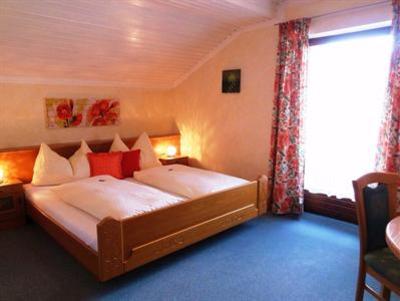 фото отеля Pension Appartements Reithof St. Johann im Pongau