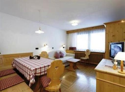 фото отеля Residence Villa Al Sole Corvara
