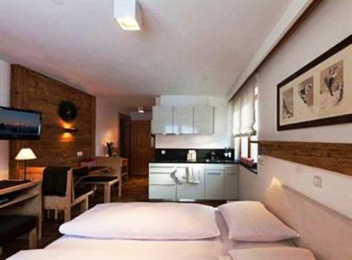 фото отеля Residence Villa Al Sole Corvara