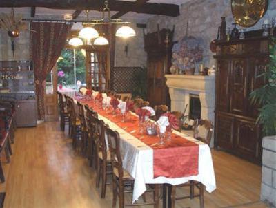 фото отеля Logis Le Prieure