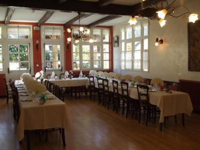 фото отеля Logis Le Prieure