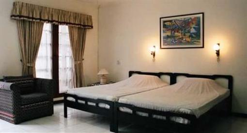 фото отеля HB Garden Guest House