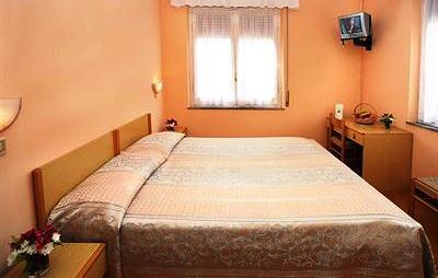 фото отеля Hotel Leopardi
