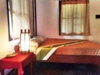 Halolao Backpackers