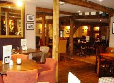 фото отеля Green Man Inn Harlow