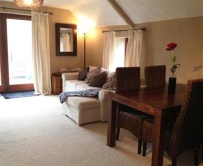 фото отеля Beaconsfield Farm Bed and Breakfast Wells (England)