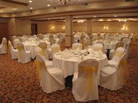 Coshocton Village Inn & Suites