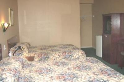 фото отеля Motel Auberge Du Ruisseau