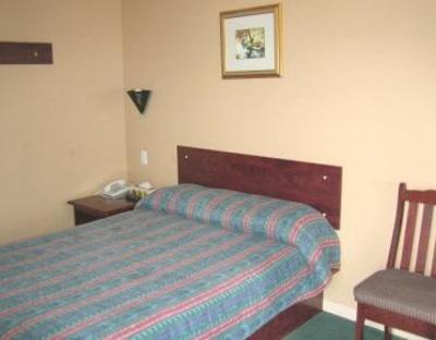 фото отеля Motel Auberge Du Ruisseau
