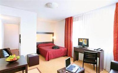 фото отеля Park & Suites Elegance Nantes Atlantis