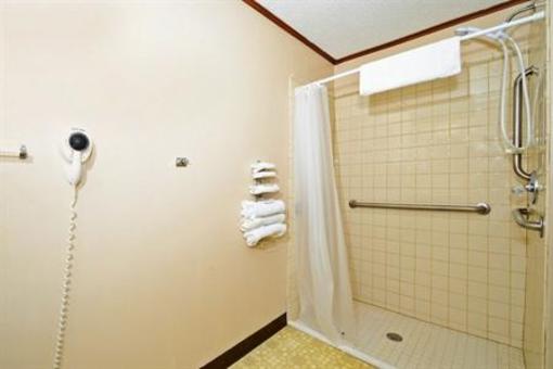 фото отеля Americas Best Value Inn Covington (Virginia)