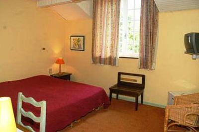 фото отеля Logis Hostellerie le Blason de Provence