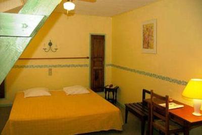 фото отеля Logis Hostellerie le Blason de Provence