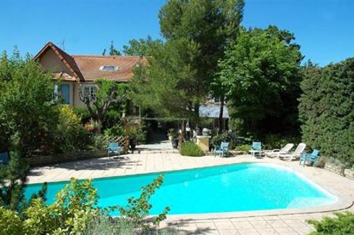 фото отеля Logis Hostellerie le Blason de Provence
