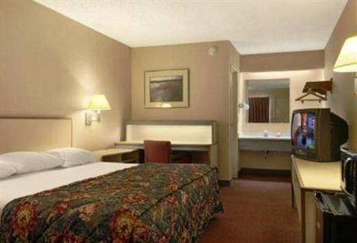 фото отеля Red Roof Inn Kalamazoo East