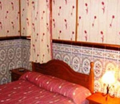 фото отеля Hostal Alcazar