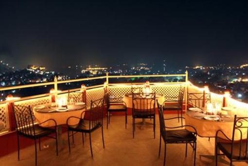 фото отеля Kurabar Haveli